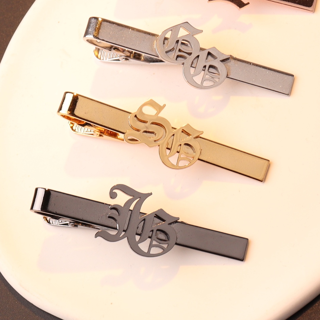 Tie Bar Clip - Pince à cravate avec initiales de
